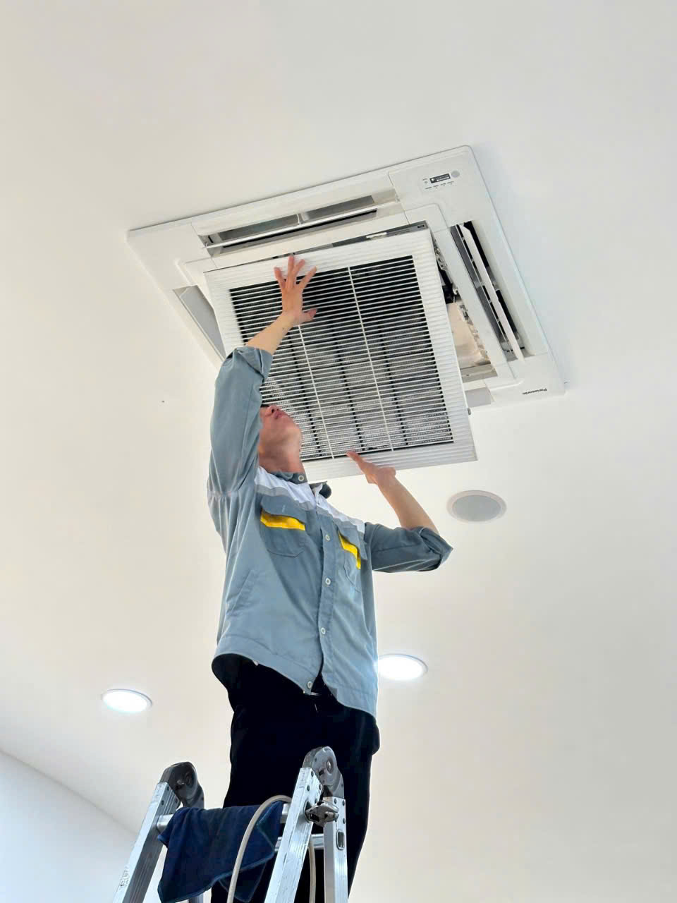Máy Lạnh Tiết Kiệm Điện – Giải Pháp Tối Ưu Cho Mùa Nóng
